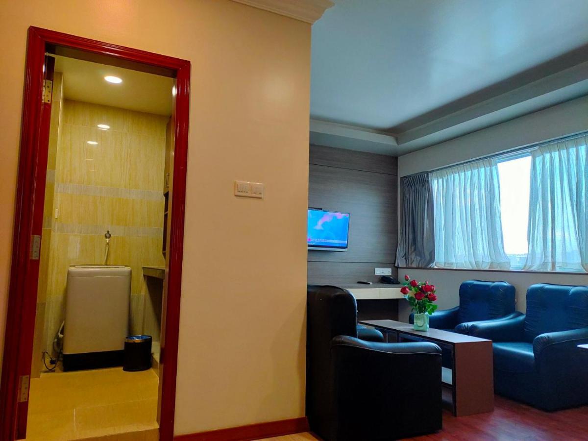 Hotel Grand United - Ahlone Branch Янгон Екстериор снимка